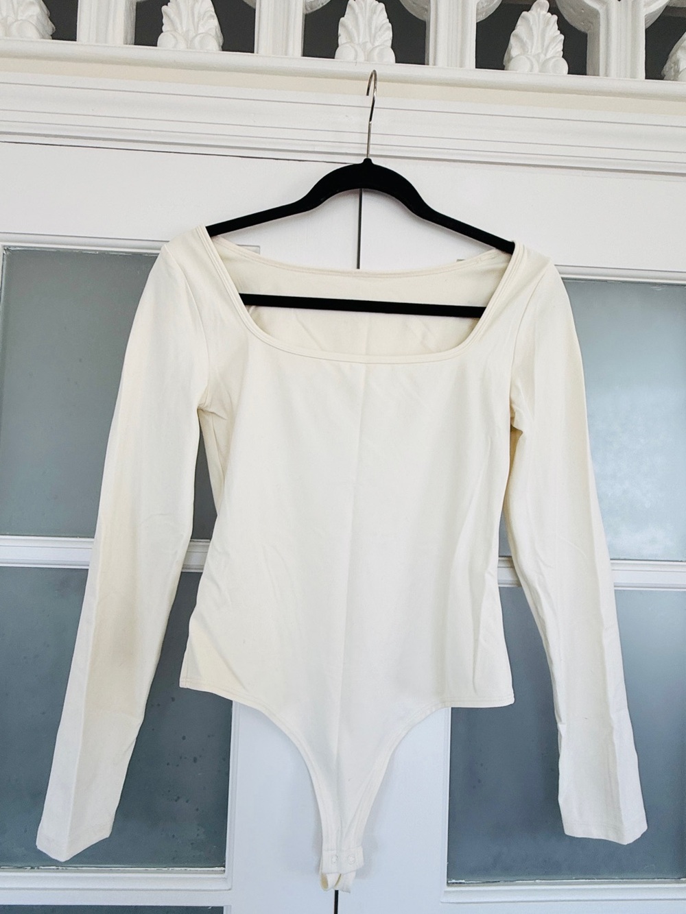 Cream Long Sleeve Square Neck Thong Bodysuit | Women’s Large